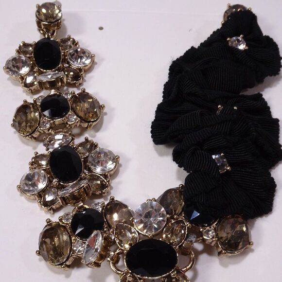 Banana Republic Black Grosgrain Ribbon Onyx Gem Stone Statement Crystal Necklace - Picture 2 of 15